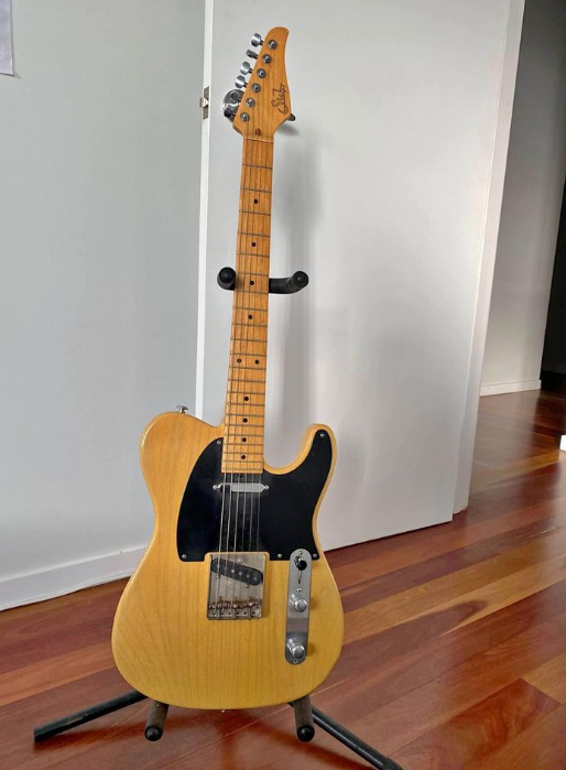 Suhr Classic T Antique Butterscotch Electric Guitar