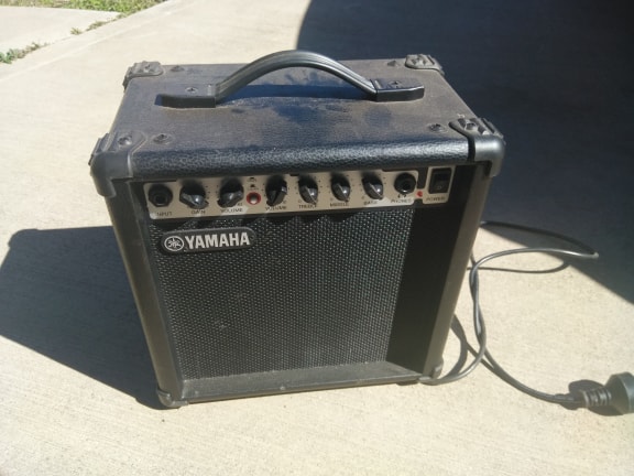 Yamaha Guitar Amplifier