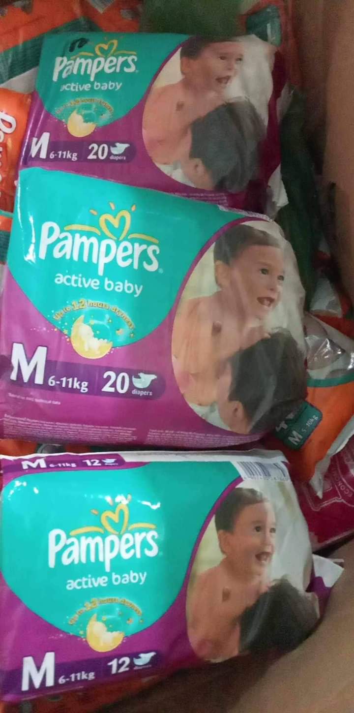 PAMPERS DIAPER