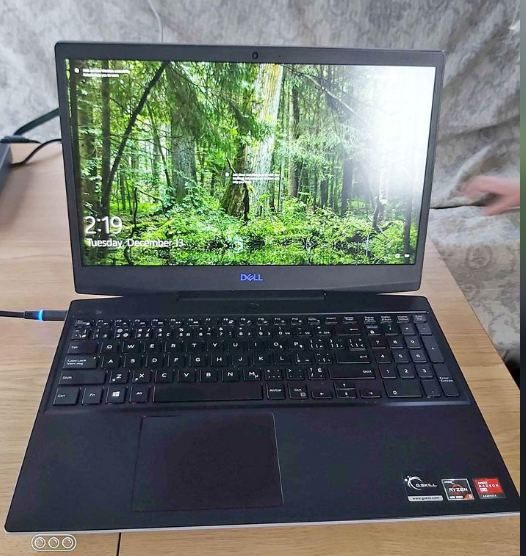 Dell G5 SE 5505 Gaming laptop Ryzen 5/Radeon RX 5600m 6GB