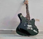 Guitarra Fender Squier Special Edition